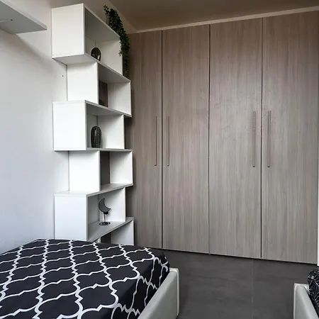 La Spezia 5 Terre Stazione Loft Comodo Apartamento Lunense