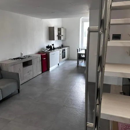 La Spezia 5 Terre Stazione Loft Comodo *