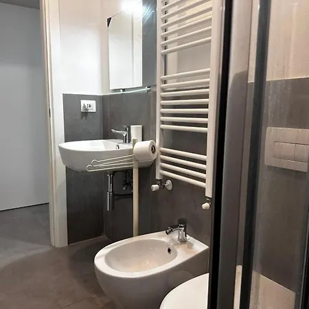 La Spezia 5 Terre Stazione Loft Comodo Apartman *